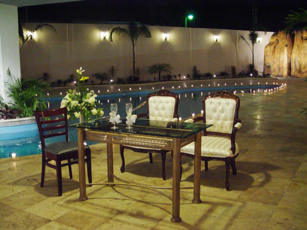 Hotel Royal Garden Reynosa Facilidades foto
